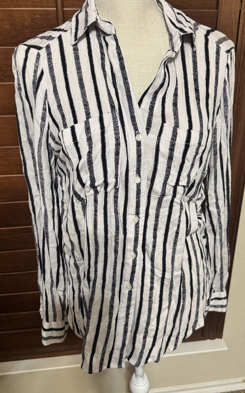 Black Tape Women's S Button Up Long Sleeve Blouse shirt Gauzy Striped office